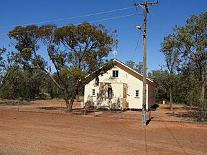 AU-Qld-Weengallon-church-2021
