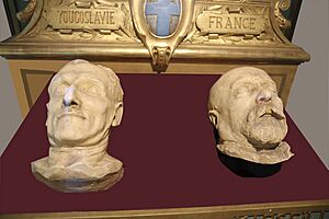 Alexandre Ier-Louis Barthou-masques funéraires.