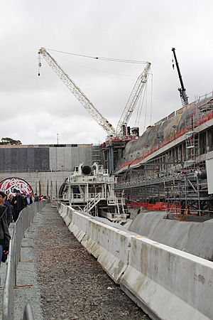 Alice the Tunnel Boring Machine 1955 (10281162606) (3)