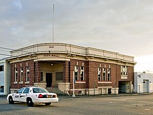 Coquille oregon city hall