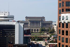 Doors Open Milwaukee 2023 07 (view of Milwaukee County Courthouse from Milwaukee City Hall)