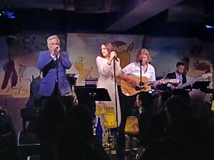 Elizabeth Gillies at Cafe Carlyle 02