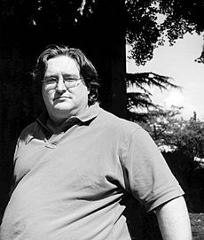 Gabe Newell - 2002