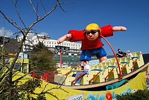 Giant Skateboard - geograph.org.uk - 1237712