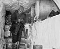 Hassel in the oil-store