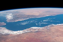ISS062-E-51221 - View of Earth.jpg