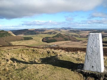 King's Seat - geograph.org.uk - 1702607.jpg