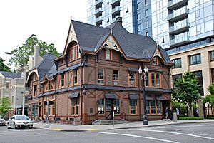 Ladd Carriage House in 2014