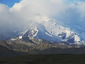 Mount McKinley Shrouded 2048px