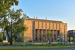 National Museum, Main Building, 1 May, 3 Avenue, Kraków, Poland.jpg