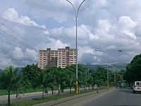 Perimetral Avenue, Cúa
