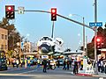 Space Shuttle Endeavour in Los Angeles - 2012 (37919560104)