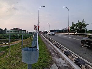 Sungai Simpang Kiri, Parit Sulong 20230918 071358