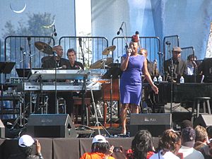 20111016 Ledisi at the MLK Memorial dedication concert