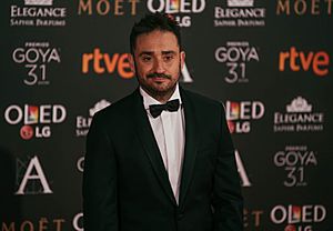 Bayona en la alfombra roja de los Premios Goya 2017