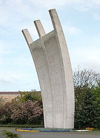 Berlin Tempelhof Luftbrueckendenkmal