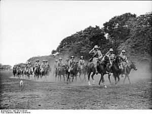 Bundesarchiv Bild 105-DOA3105, Deutsch-Ostafrika, Pflanzer von Kilimandscharo.jpg