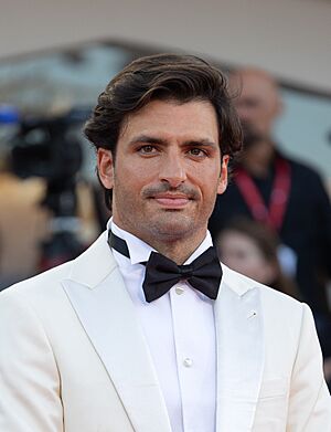 Carlos Sainz at the 83rd Venice FILM festival-9 (cropped).jpg