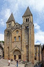 Conques eglise face ter