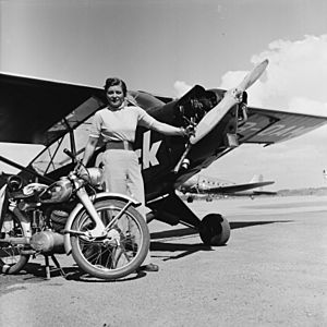 Elly Beinhorn and Piper J-3C-65 Cub 1952