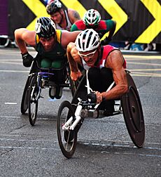 Flickr - CarolineG2011 - Great guns at the T54 London Paralympic marathon