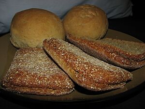Kaurasämpylä and kaurapala - 1