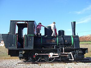 Locomotora de ferrocarril a Sierra Menera