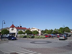 Marknadsplatsen i Vårgårda, den 16 juni 2006, bild 1.JPG