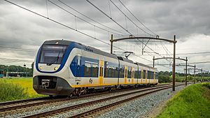 NSR - Sprinter Lighttrain (SLT) - Wieldrechtse Zeedijk - Dordrecht (22087244596)