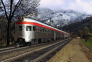 Obs car walong - Flickr - drewj1946