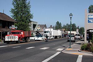 Cascade Avenue in downtown Sisters