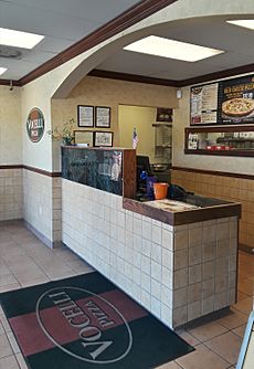 Vocelli Pizza counter space, Engleside, Virginia