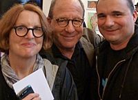 Wiki roberta smith left jerry saltz center terry ward right nyc chelsea 2012