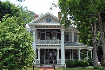 310 Washington Avenue, Washington-Willow Historic District, Fayetteville, Arkansas.jpg