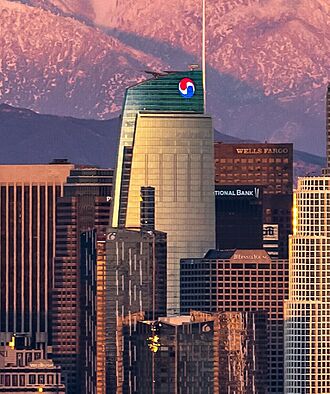 48 California Willshire Grand (cropped)