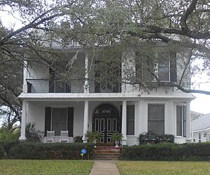 834 Mitchell St