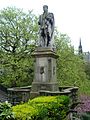 Allan Ramsay statue, Princes Street Gardens Edinburgh.JPG