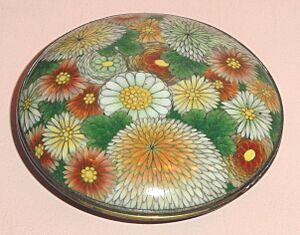 Box by Shibataro Kawada (1856-c.1921) - Japanese Cloisonné Collection - George Walter Vincent Smith Art Museum - DSC03746