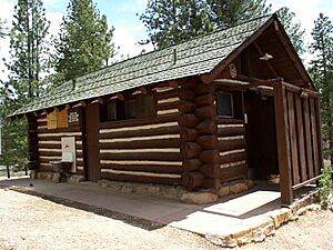 Bryce Canyon Loop C Comfort Station
