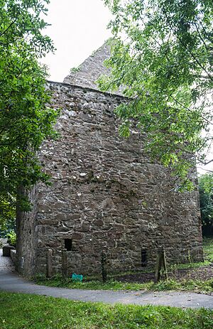 Buncrana O'Daherty's Castle N 2014 09 12