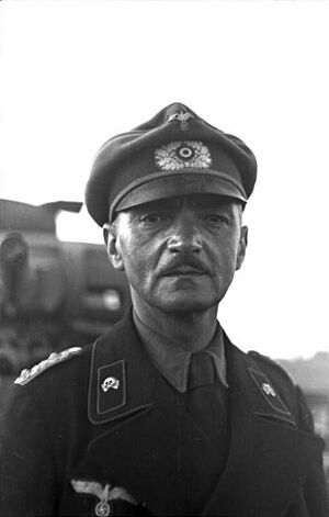 Bundesarchiv Bild 101I-187-0206-33A, Russland, Panzersoldat