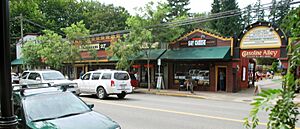 Fort Langley, Glover Road