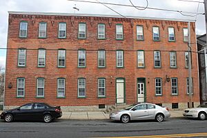 H. K. Deisher Knitting Mill