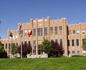 Idaho State Univ. Admin bldg (cropped)