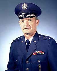 Lt Gen Forrest McCartney.jpg