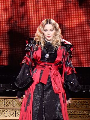 Madonna Rebel Heart Tour 2015 - Amsterdam 2 (23823323680)