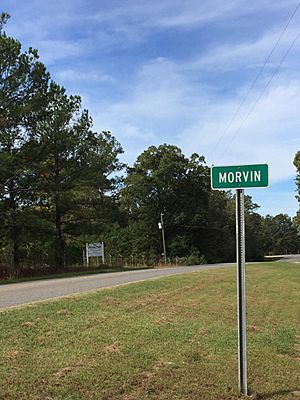 Approaching Morvin on Alabama Highway 69 North
