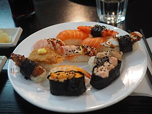 Nigirizushi at Luckiefun's Redi in April 2025 close up