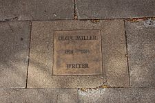 Olga Miller plaque, Maryborough, October 2020.jpg