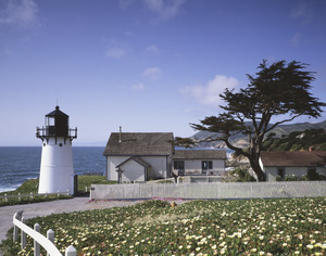 Point Montara Lighthouse, Montara, California LCCN2011630359